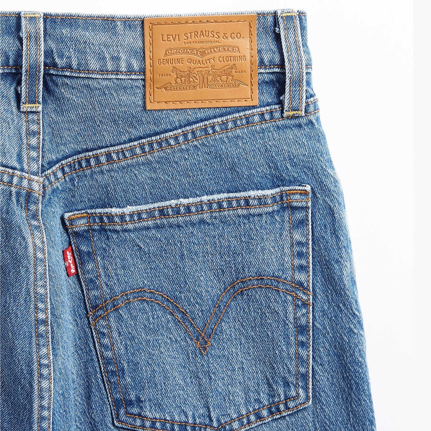 Levi's® Women's Ribcage Full-Length Jeans