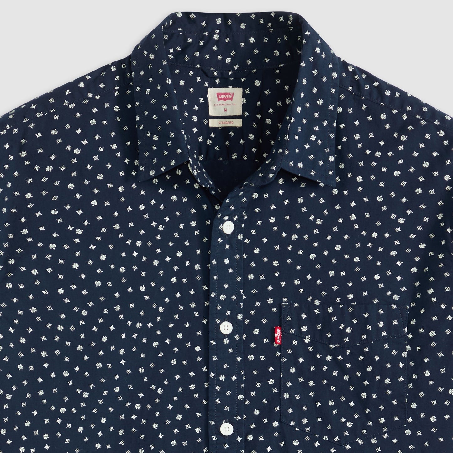 Levi's® Men's Short-Sleeve Classic Standard Fit Shirt