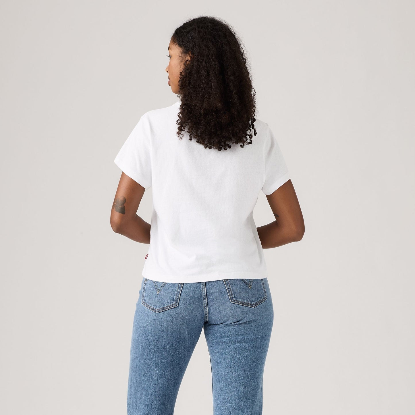 Levi's® Women's Graphic Classic Tee