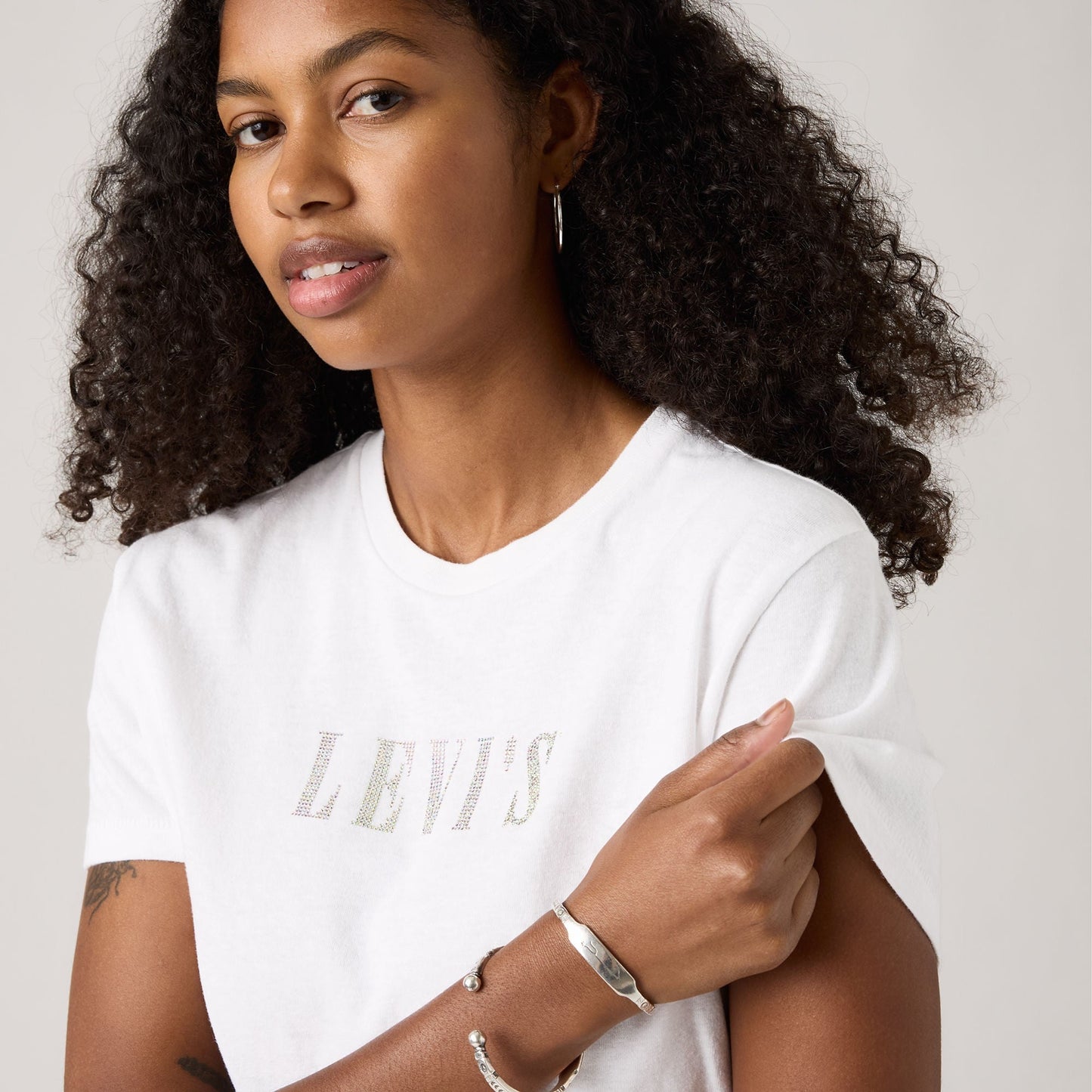 Levi's® Women's Graphic Classic Tee