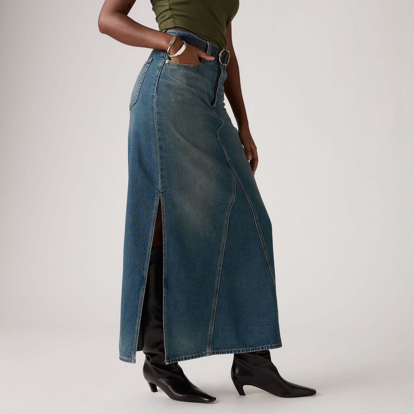 Levi's® Women's Long Icon Skirt