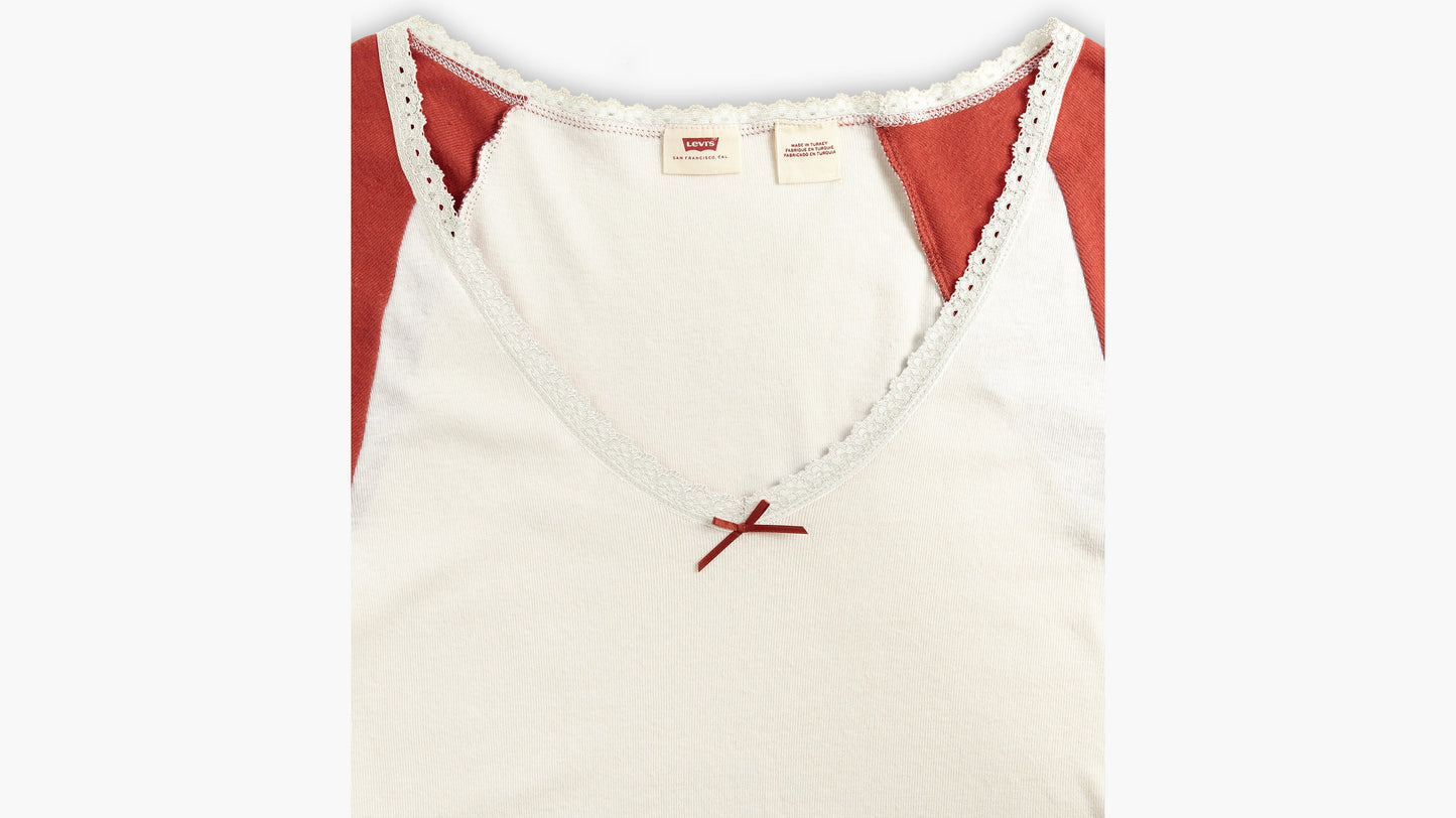Levi's® Women's Dry Goods V-Neck T-Shirt