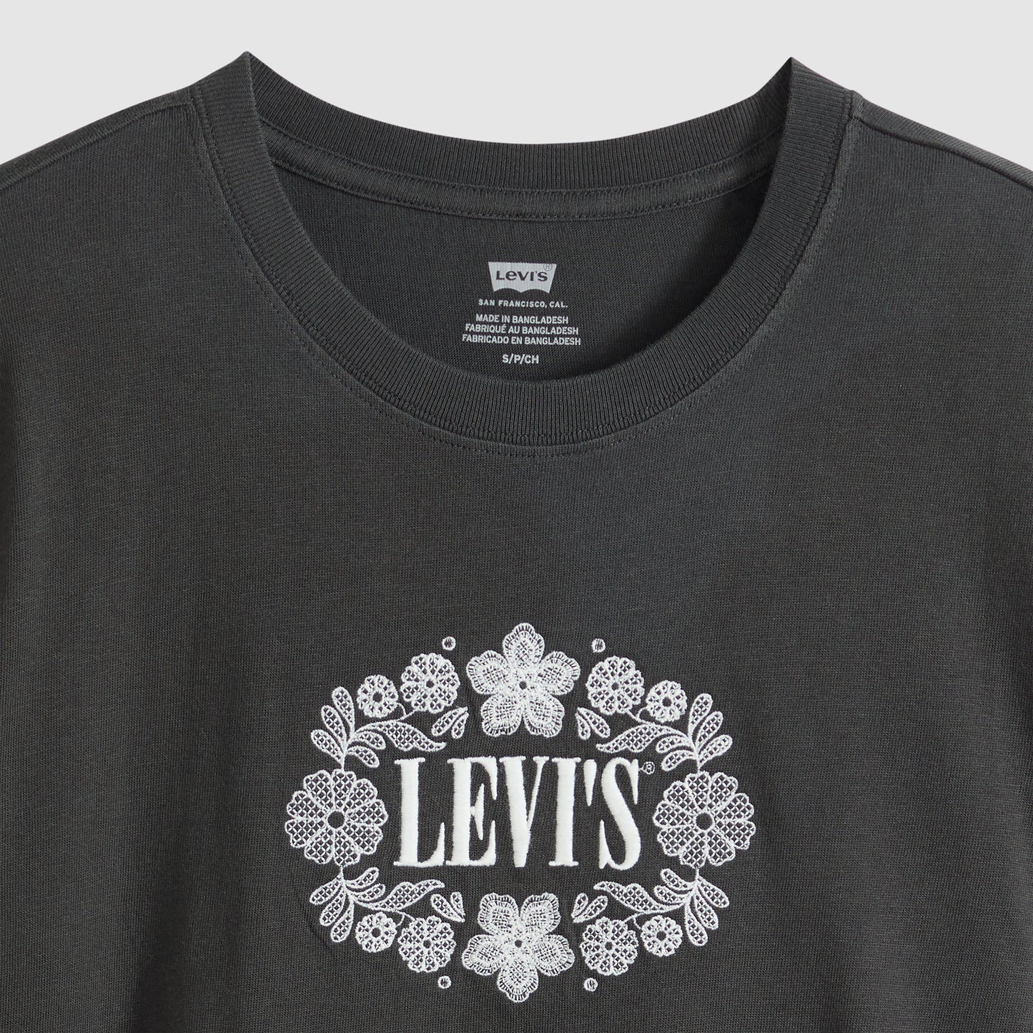 Levi's® Women's Graphic Vintage Tee