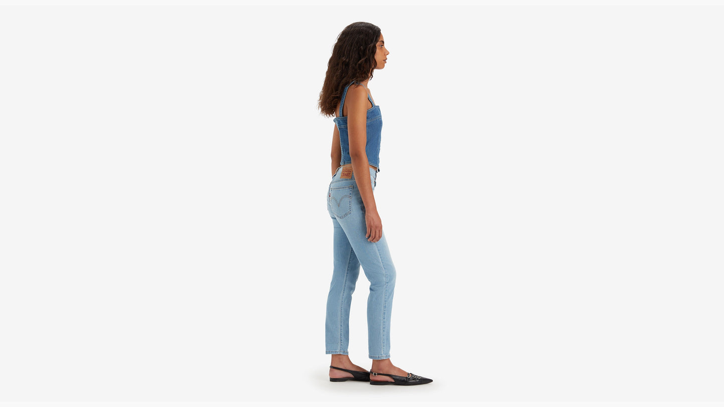 Levi's® Women's Mid-Rise Boyfriend Jeans