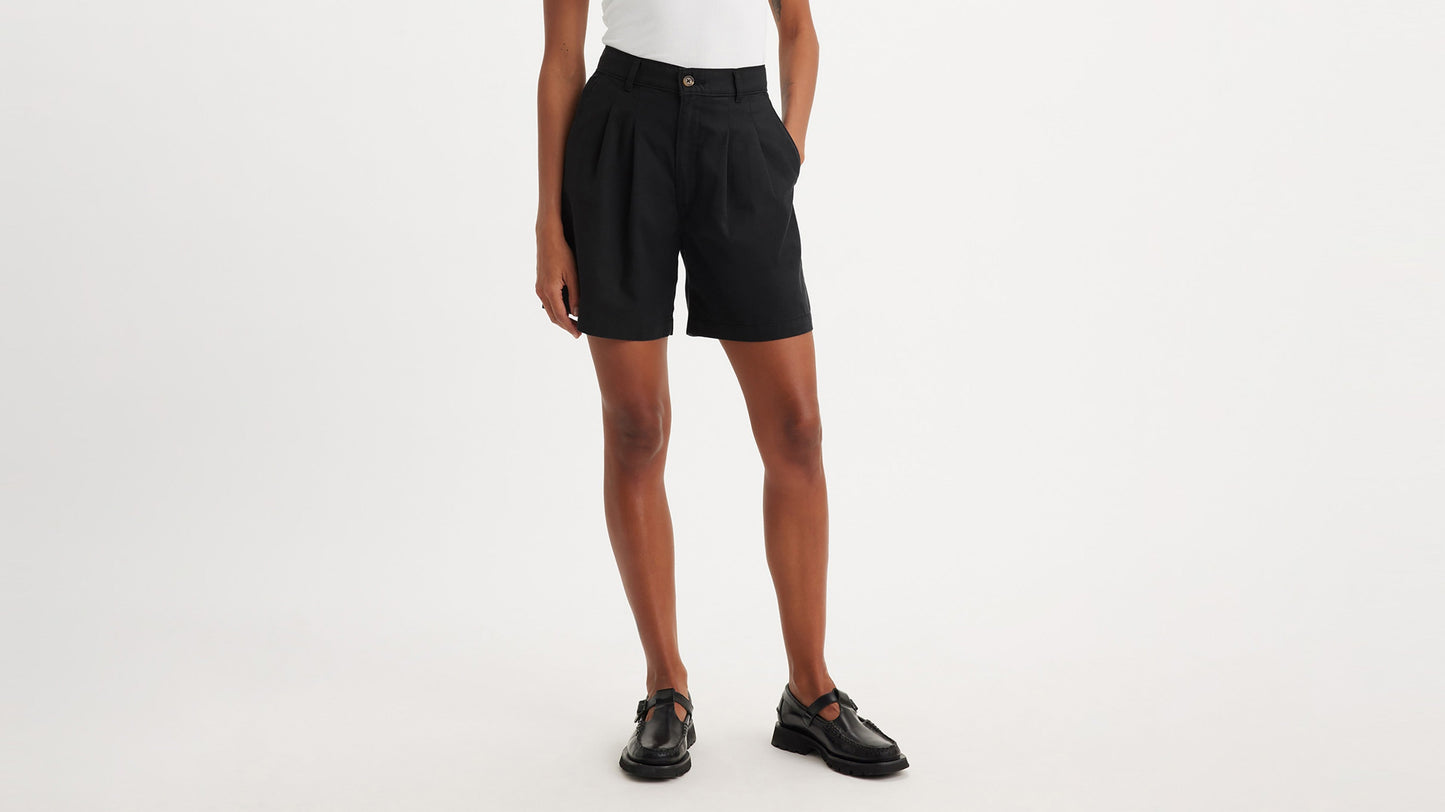 Levi's® Women's Pleated Trouser Shorts