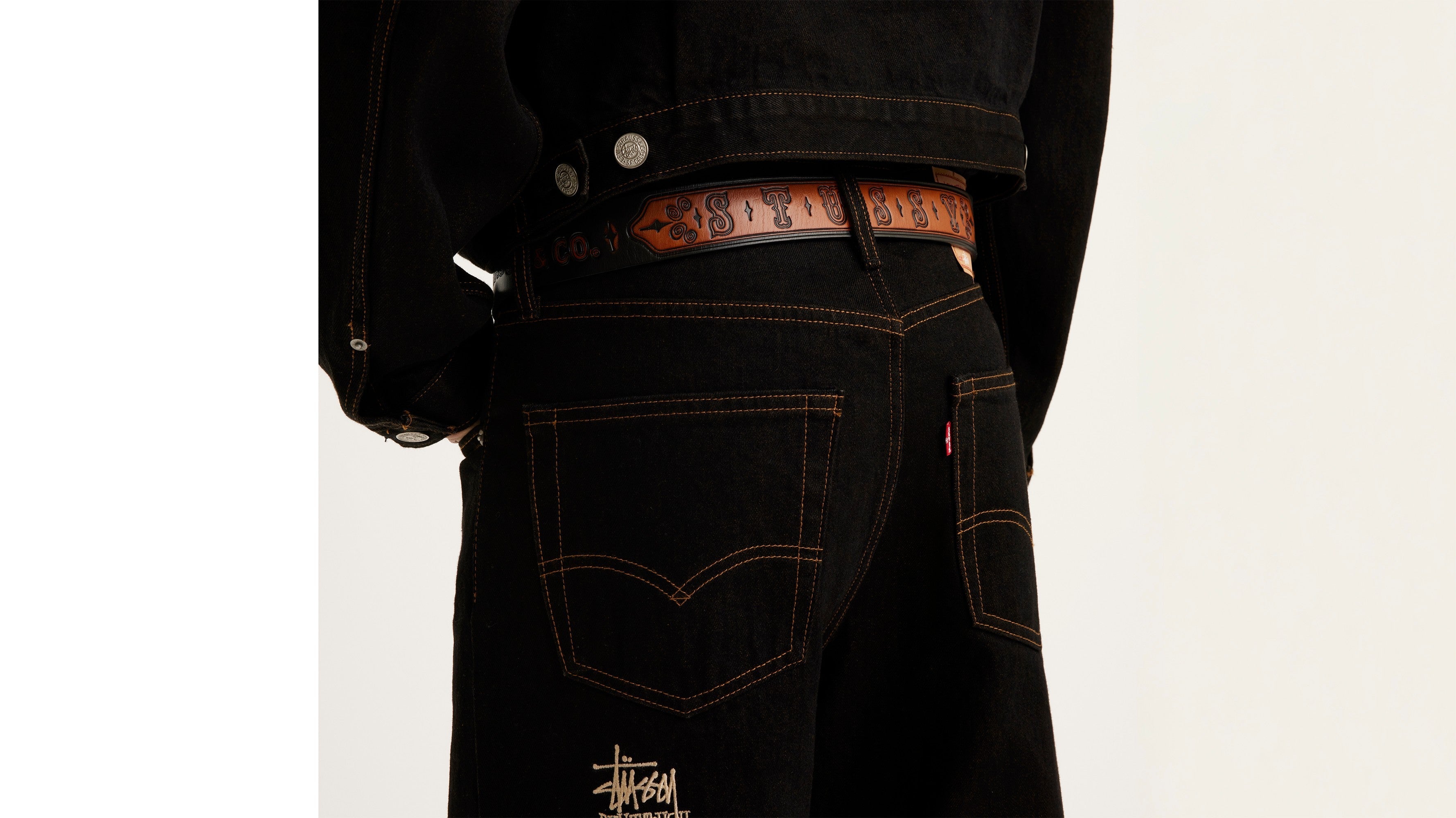 STÜSSY × Levi's Embossed Leather Belt - 小物