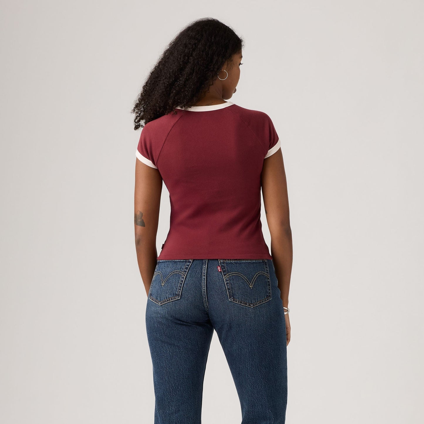 Levi's® Women's Graphic Riley Raglan Tee