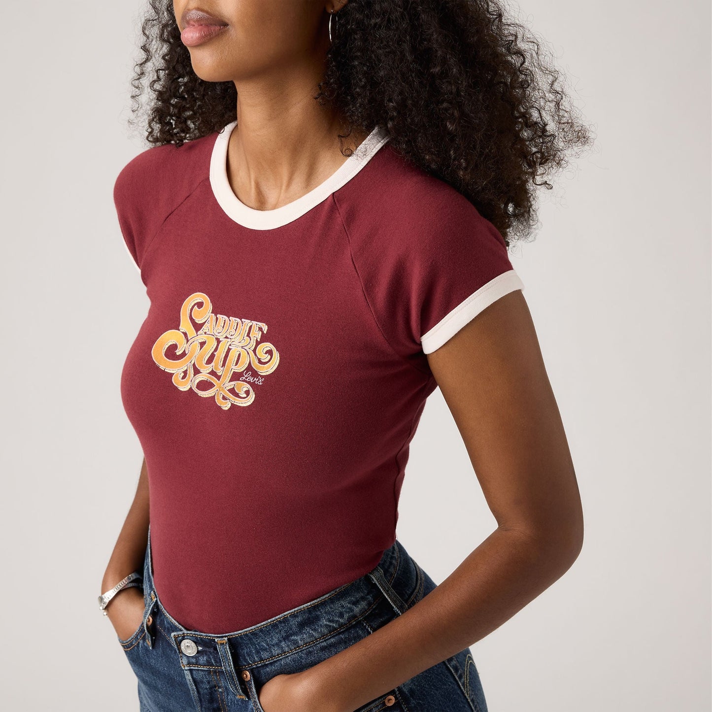 Levi's® Women's Graphic Riley Raglan Tee