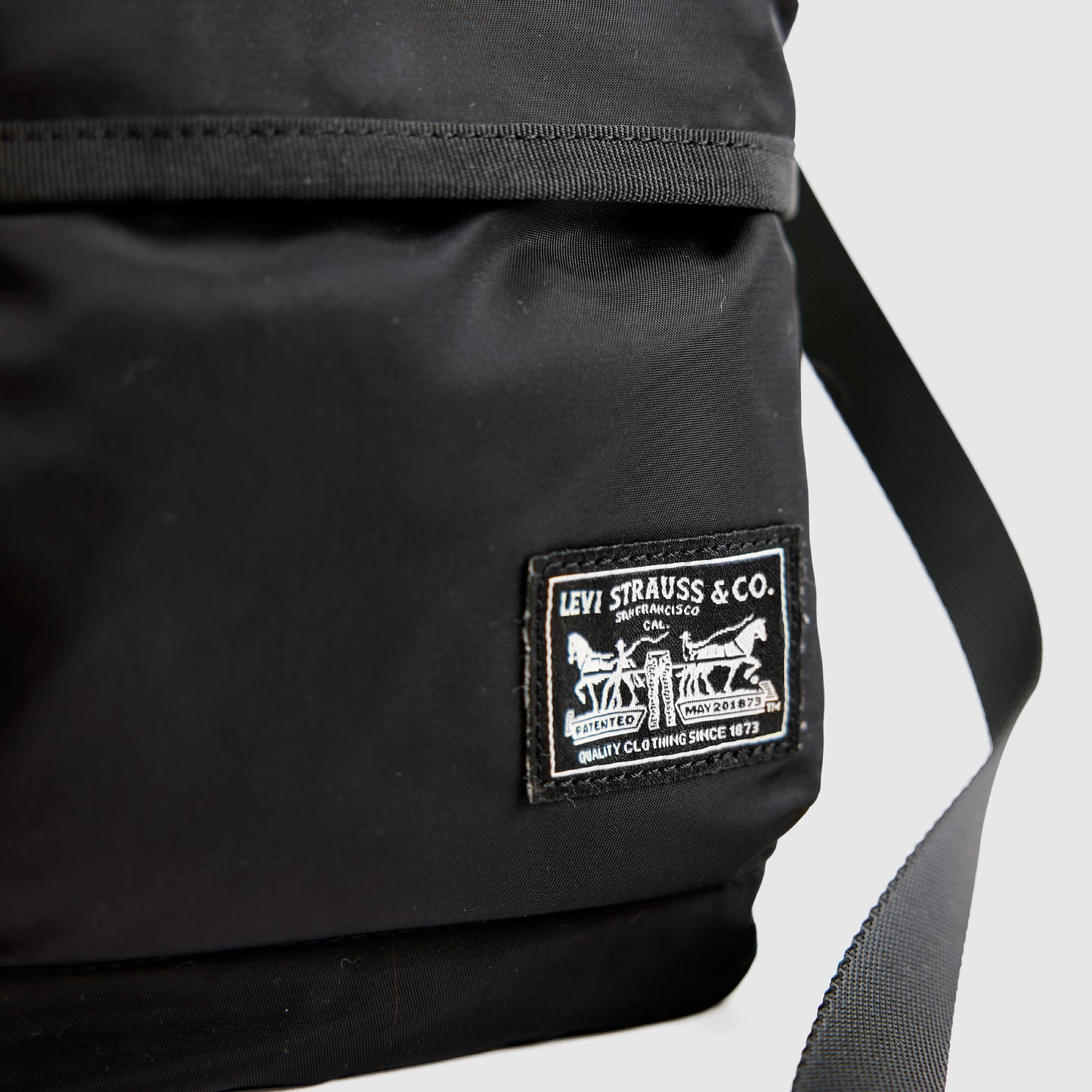 Levi's® Men's Mission Bay Crossbody Pouch
