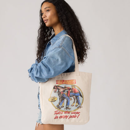 Levi's® Women's Everyday Graphic Tote