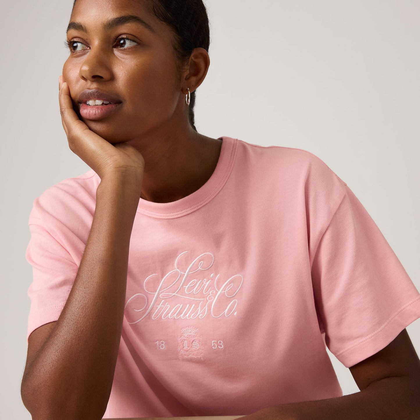 Levi's® Women's Graphic Vintage Tee