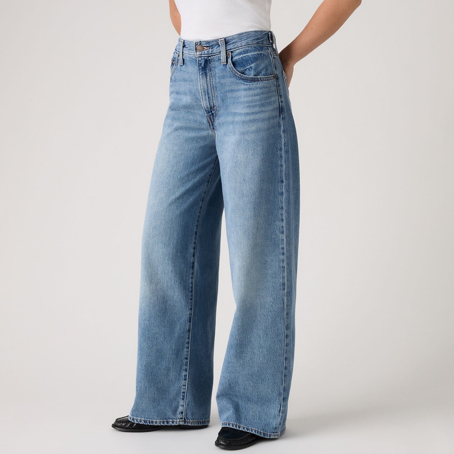 Levi's® Women's Cinch Wide-Leg Jeans