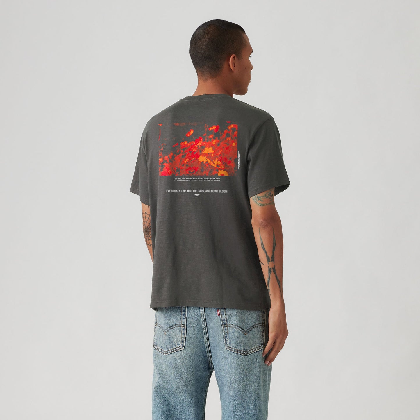 Levi's® Men's Relaxed Fit Short-Sleeve Graphic T-Shirt