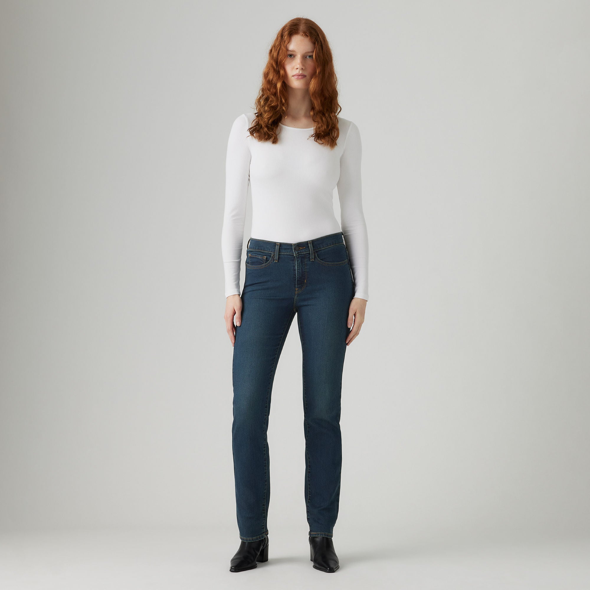 Levi's® Women's 314 Shaping Straight Jeans | Levi's ID