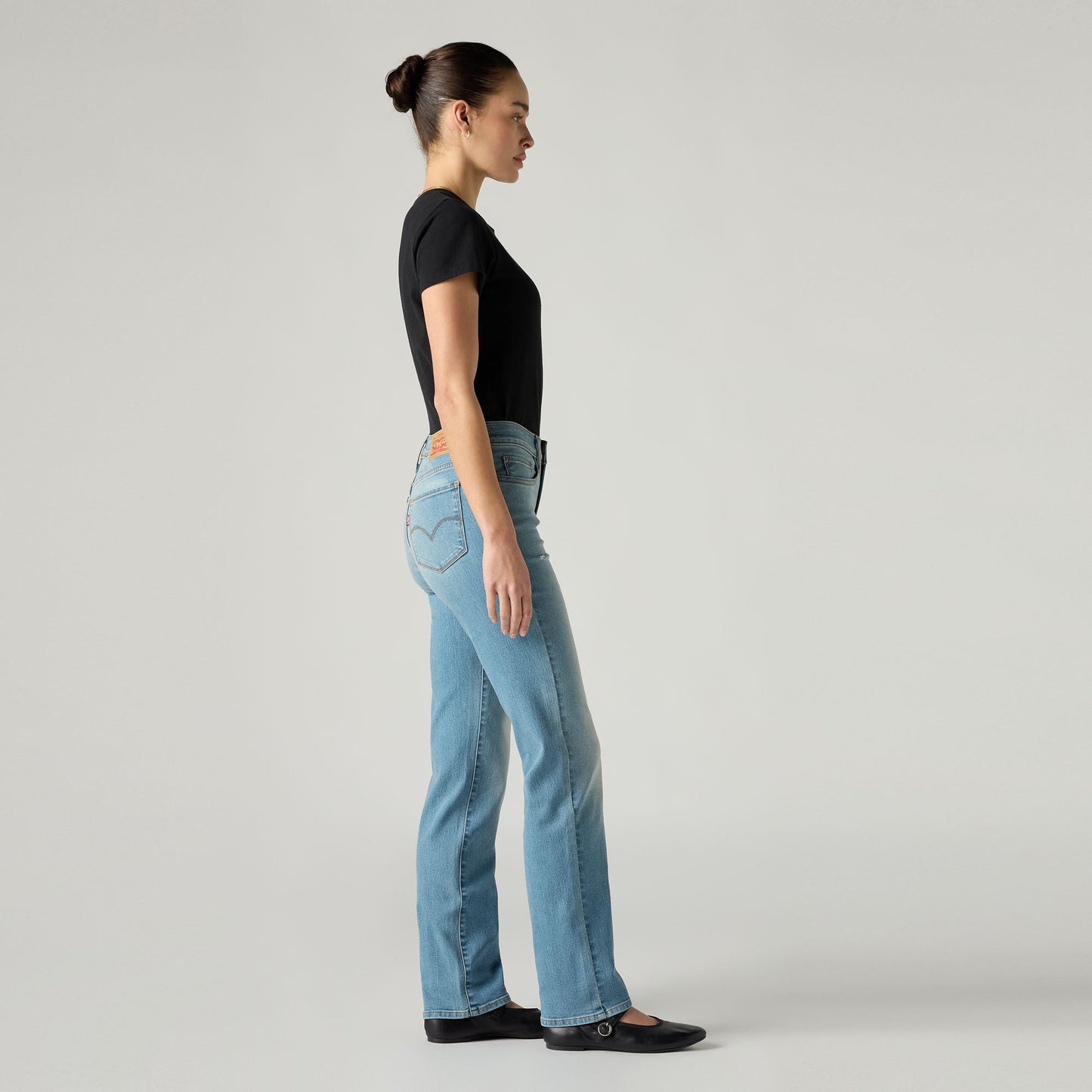 Levi's® Women's 314 Shaping Straight Jeans
