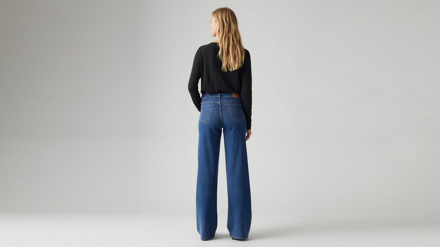 Levi's® Women's 318 Shaping Wide-Leg Jeans
