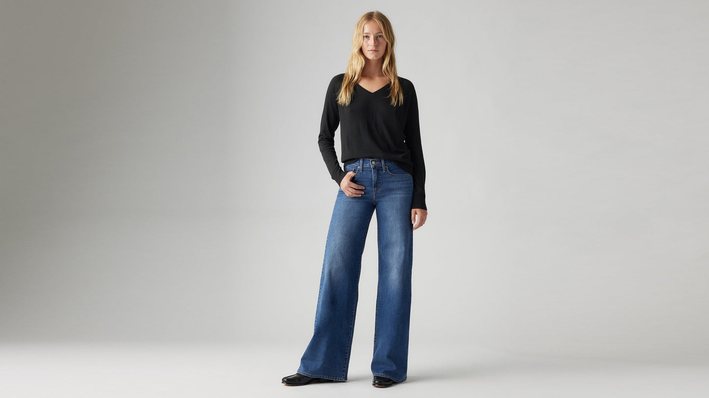 Levi's® Women's 318 Shaping Wide-Leg Jeans