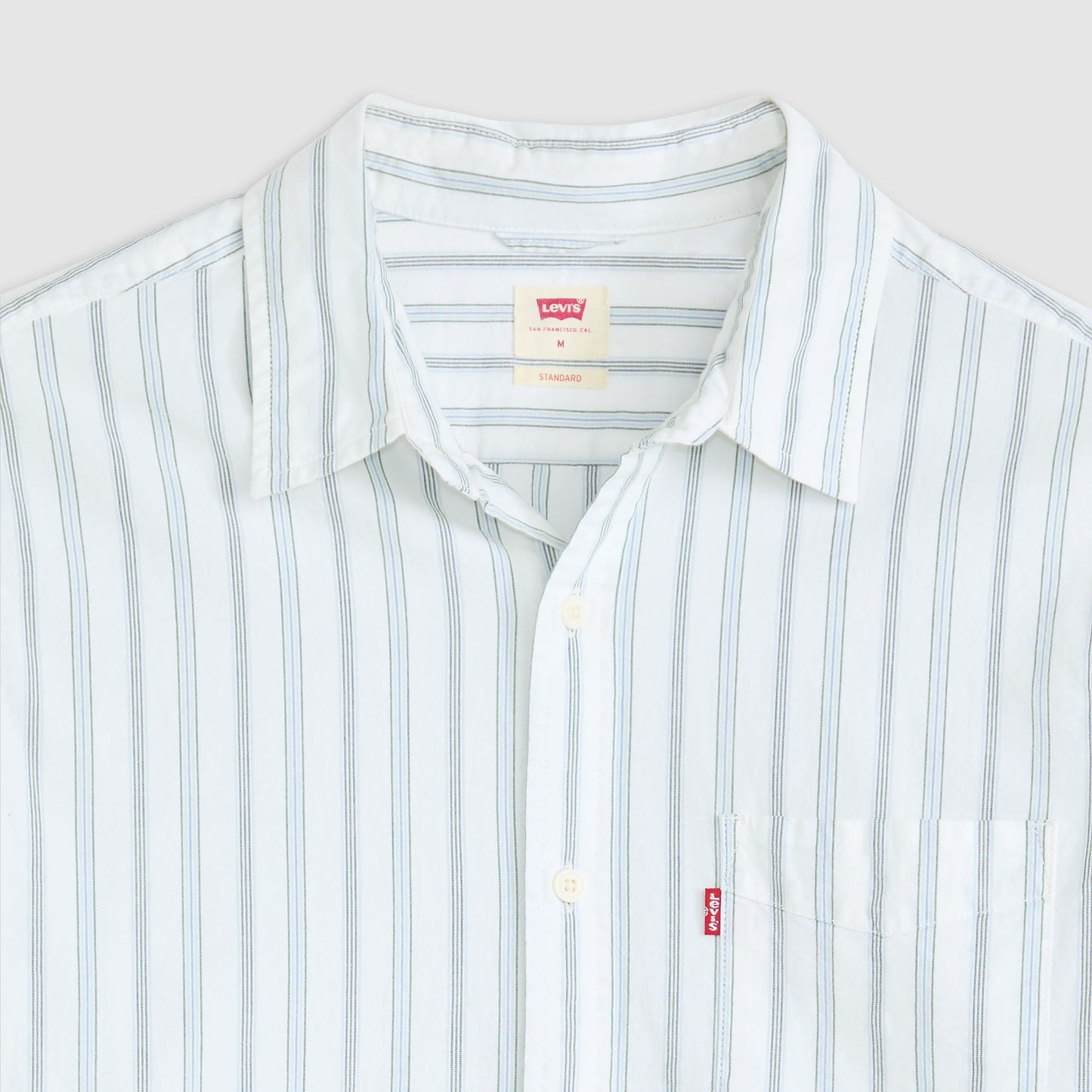 Levi's® Men's Classic Pocket Standard Fit Shirt
