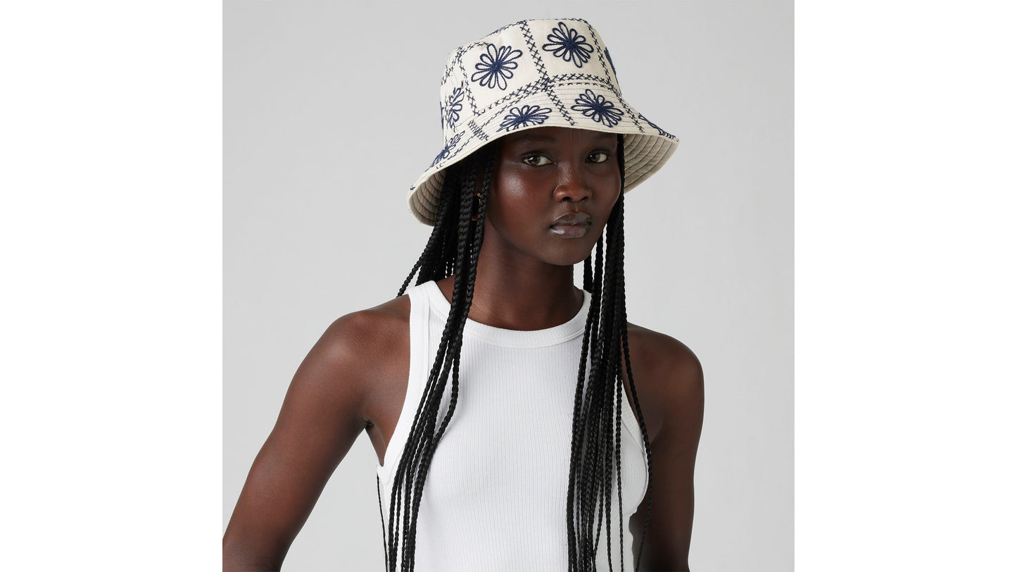 Levi's® Women's Seasonal Bucket Hat