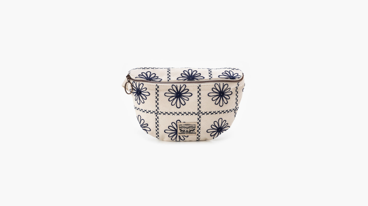 Levi's® Women's Devon Crossbody Bag