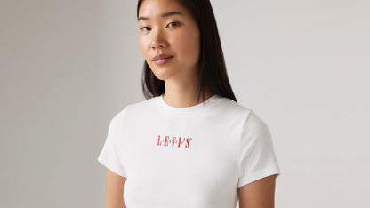 Levi's® Women's Graphic Essential T-Shirt