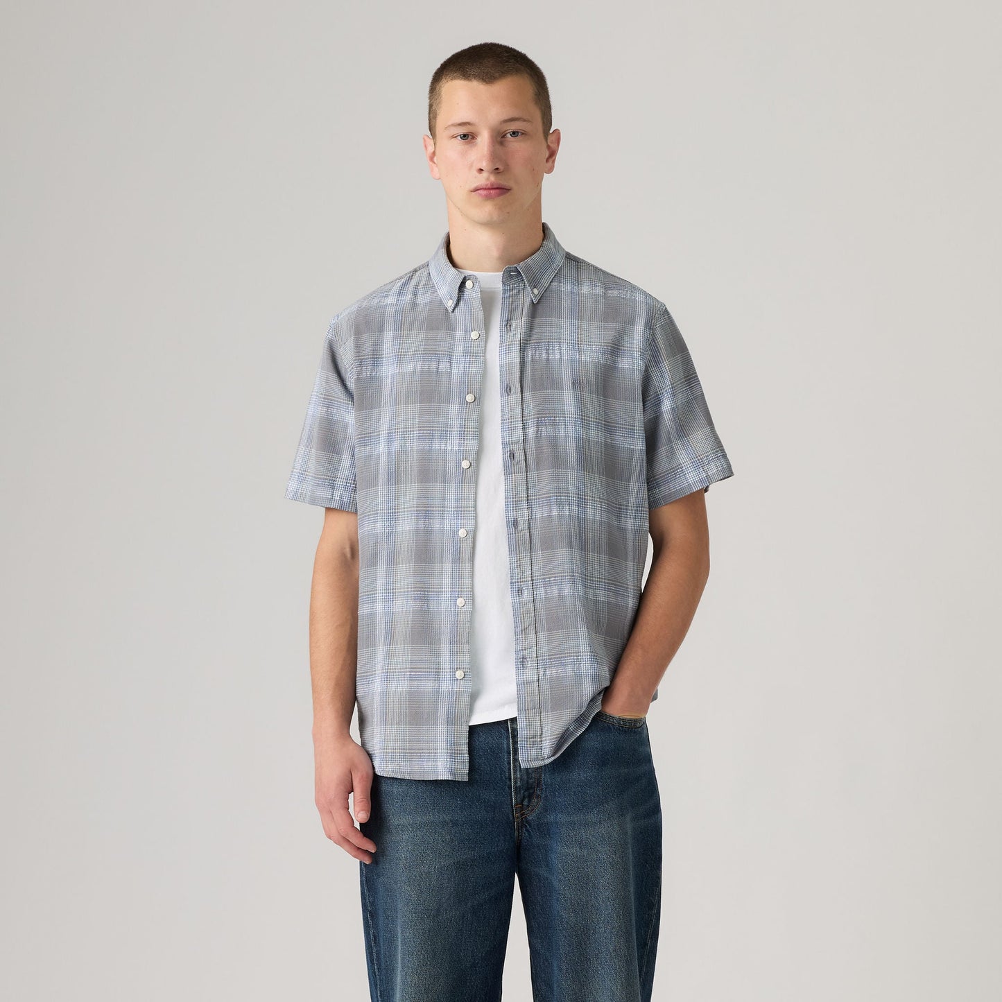 Levi's® Men's Short-Sleeve Authentic Button-Down Shirt