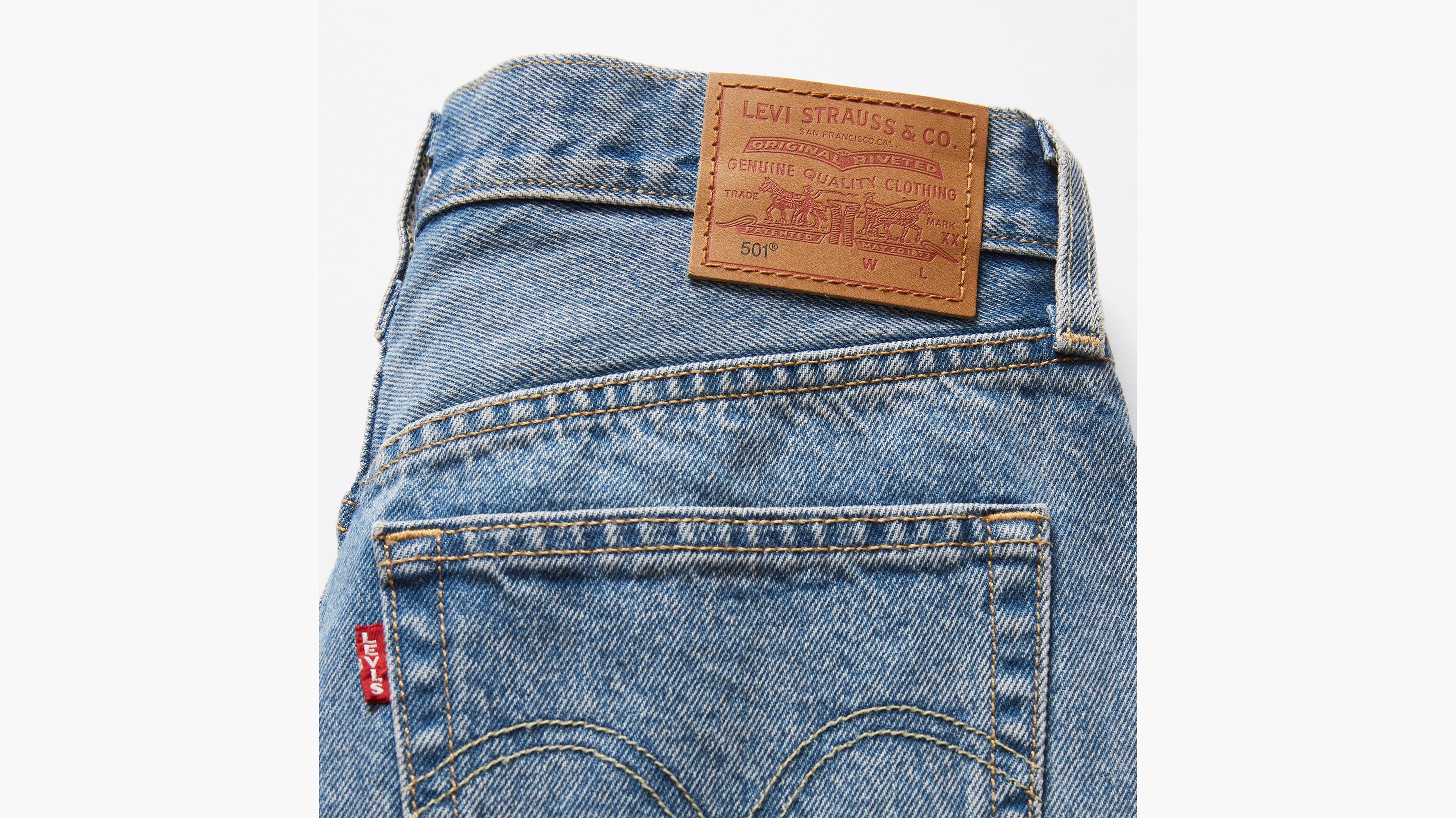 Levi's® Women's 501® Original Cropped Jeans Never Fade Levi's ID