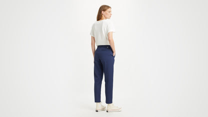 Levi's® Women's Essential Chino Pants