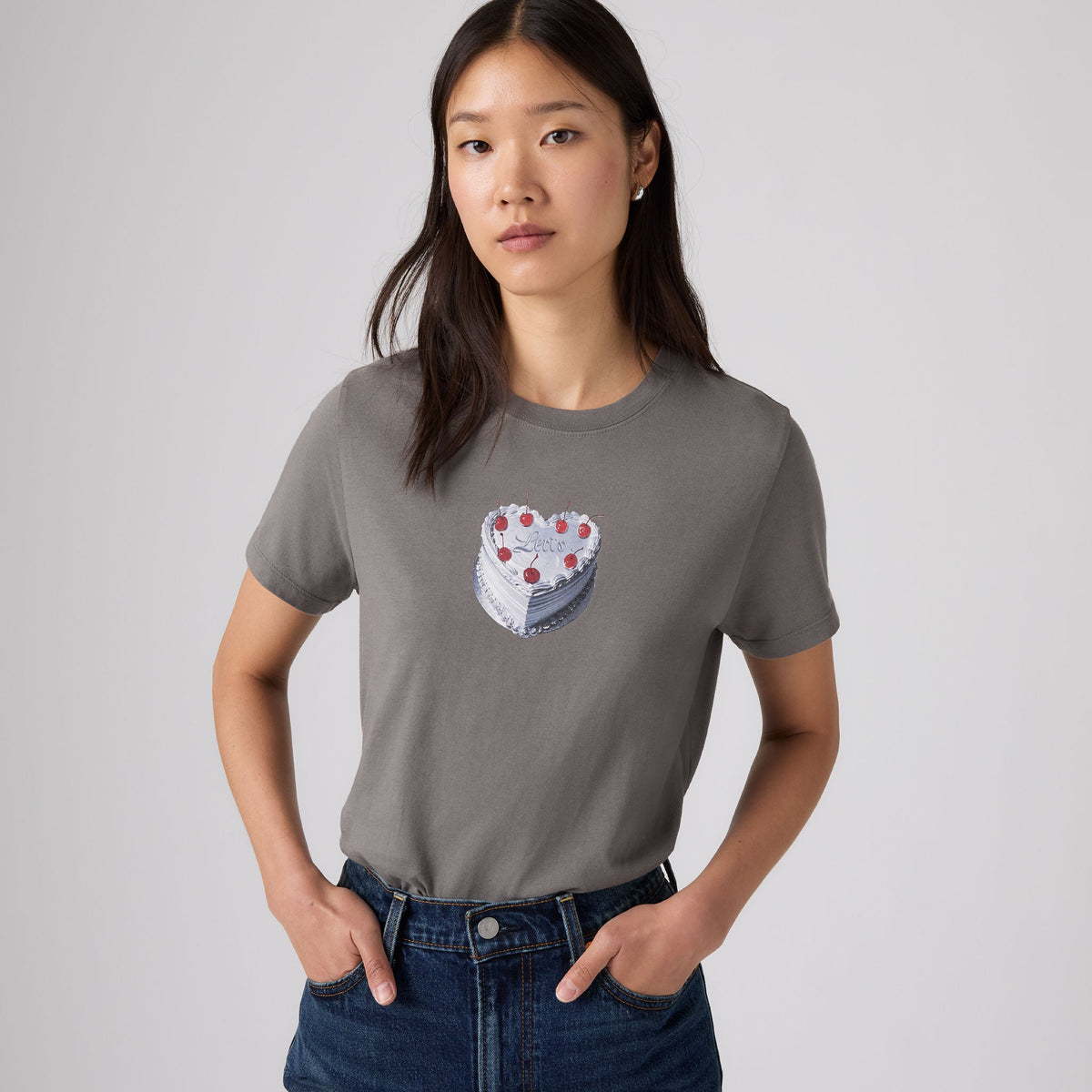 Levi's® Women's Graphic Favorite Tee