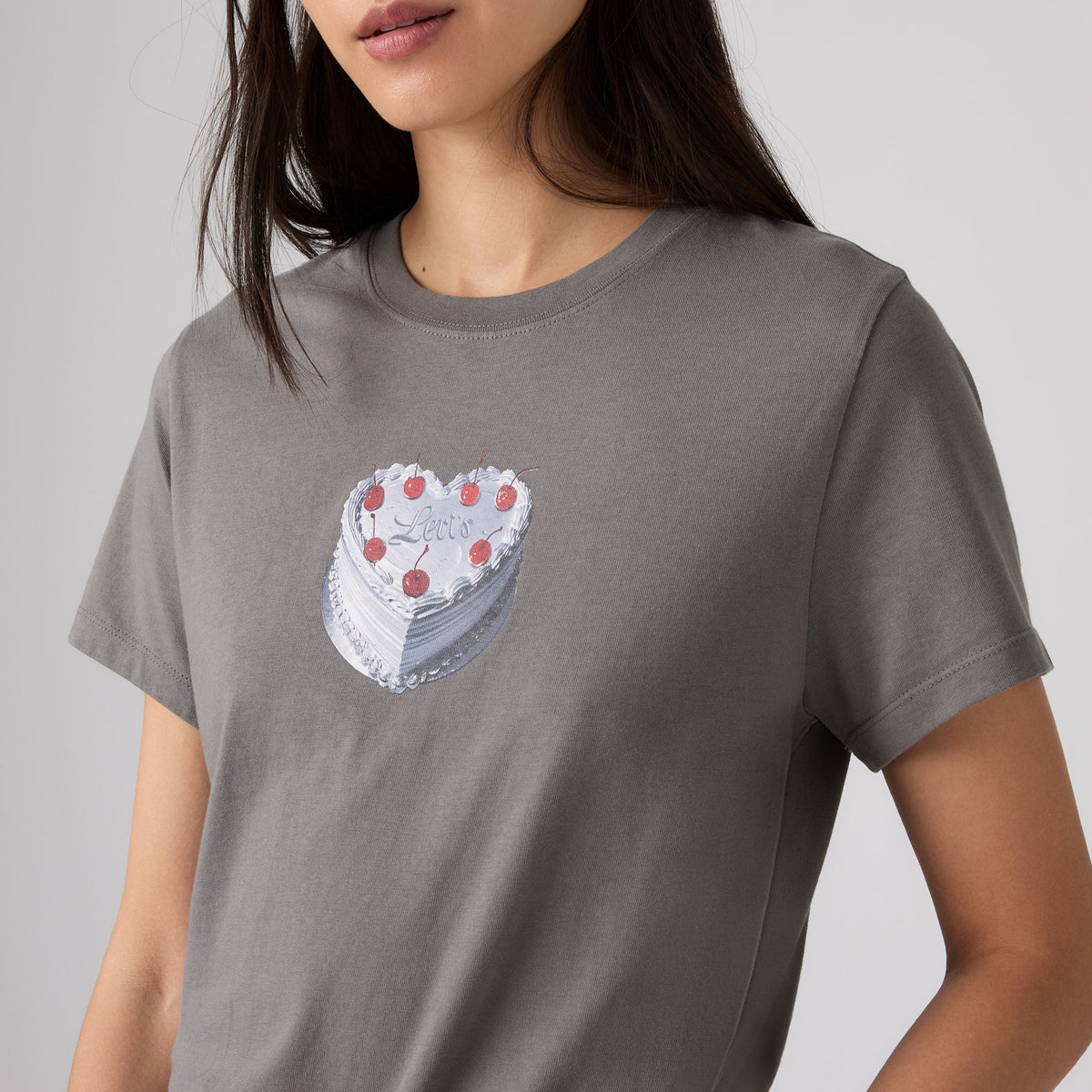 Levi's® Women's Graphic Favorite Tee