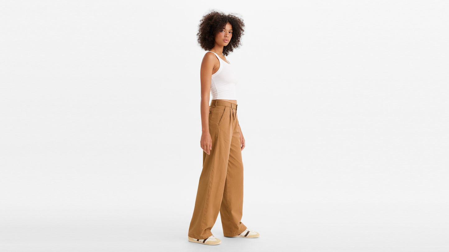 Levi's® Women's High-Rise Pleated Trousers