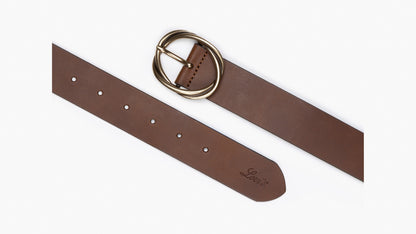 Levi's® Women's Twisted Oval Buckle Belt