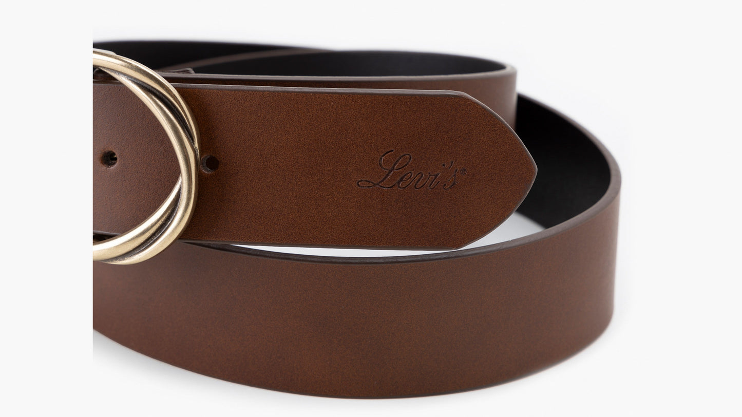 Levi's® Women's Twisted Oval Buckle Belt